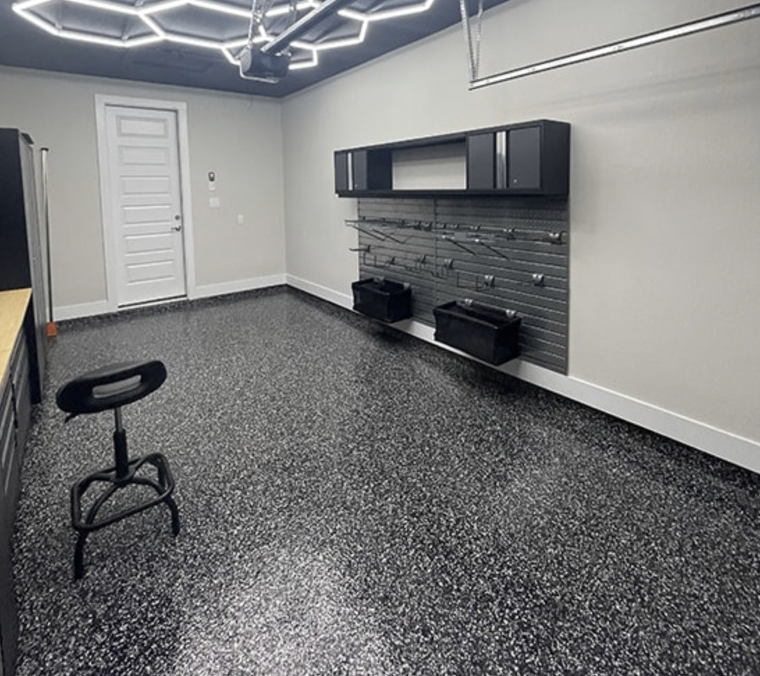 Hex-lit garage flake floor — Toronto, ON